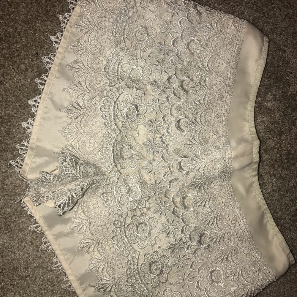 Lace shorts